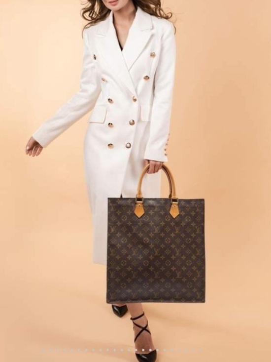 Louis Vuitton Handbags - Authentic LOUIS VUITTON Damier Ebene Venice Plat.
